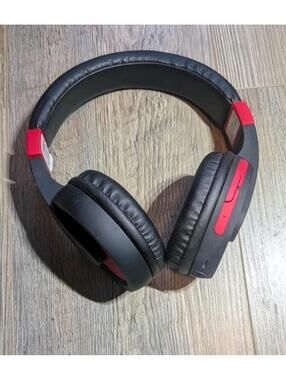 Sylvania Voice Controlled Smart Bluetooth Wireless Headphones Red Black Recharge